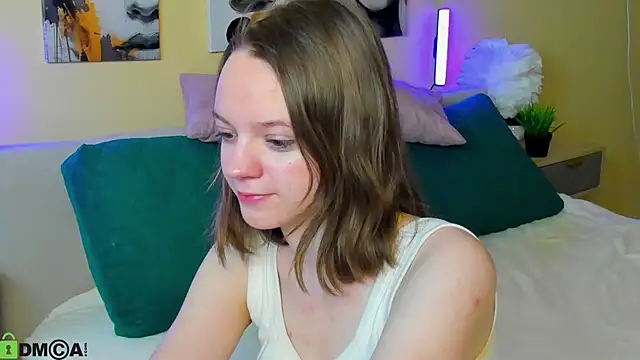 Olivia Riesz online show from 03-27-26, 01:11