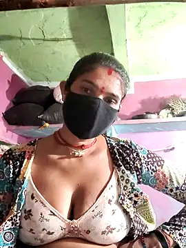 Snapshot of Anita-Dube chatting on 02-28-26, 07:42 Anita-Dube online show from 02-28-26, 07:42
