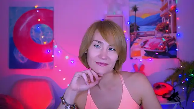 Snapshot of DanaRyan_ chatting on 11-26-25, 09:43 DanaRyan online show from 11-26-25, 09:43