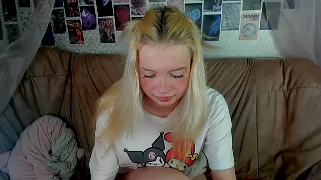 Snapshot of AlysaMeow chatting on 07-24-26, 05:22 AlysaMeow online show from 07-24-26, 05:22