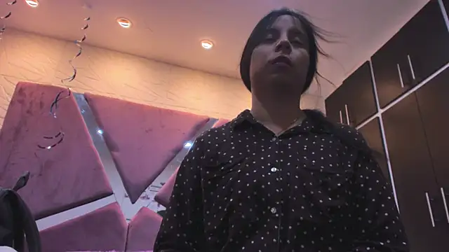 sol-angel online show from 06-30-26, 04:41