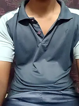 Snapshot of likeable2 chatting on 11-24-25, 04:40 likeable2 online show from 11-24-25, 04:40