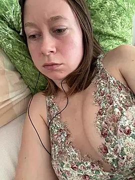 Brooke lover online show from 04-21-26, 05:58