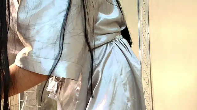 HallieStone online show from 04-19-26, 12:15