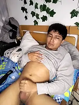 Jess Botja online show from 11-27-25, 05:20