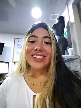 Manuela Velvet online show from 11-27-25, 02:24