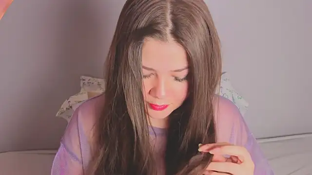 amyvans  online show from 08-04-26, 09:17