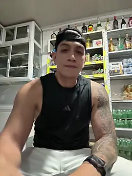 Snapshot of OliverWest04 chatting on 04-10-26, 12:38 OliverWest04 online show from 04-10-26, 12:38