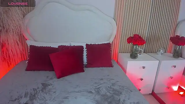 Vera Gold  online show from 12-23-25, 03:37