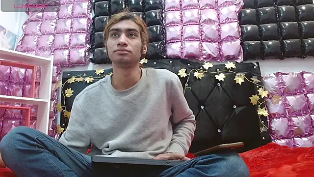 andresdark 07 online show from 01-09-26, 06:53