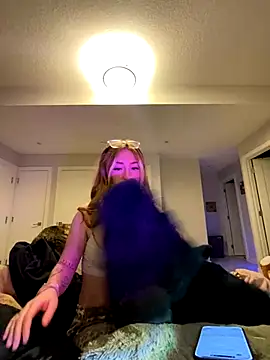 SienaLowel online show from 11-25-25, 02:11