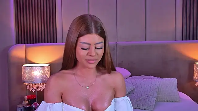StephanieYves online show from 06-10-26, 04:50
