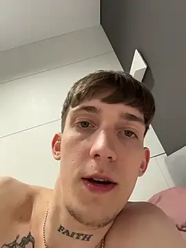 Snapshot of Rabizoon chatting on 02-20-26, 02:50 Rabizoon online show from 02-20-26, 02:50