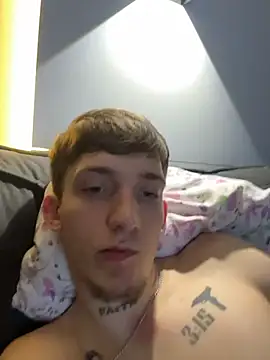 Snapshot of Rabizoon chatting on 03-25-26, 06:36 Rabizoon online show from 03-25-26, 06:36