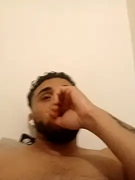 Snapshot of elgasmii chatting on 07-02-26, 11:22 elgasmii online show from 07-02-26, 11:22