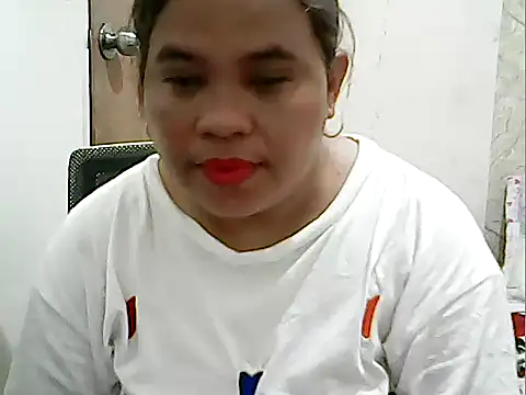 cutechubby online show from 04-12-26, 12:15