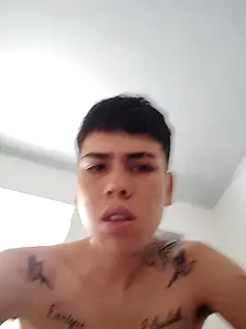 Estewar27 online show from 11-25-25, 01:55