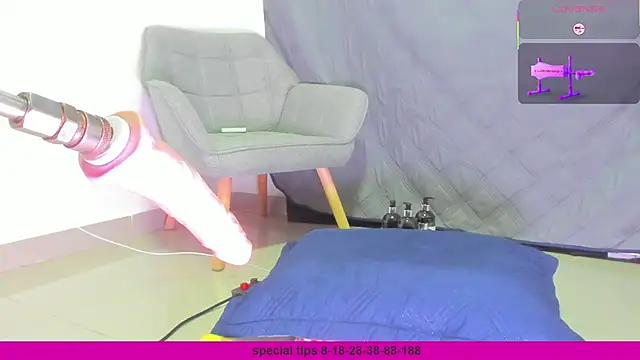 sophie 1  online show from 02-27-26, 02:33