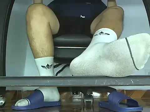 Alphacashmaster777 online show from 03-18-26, 09:40