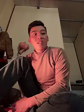 sanu551 online show from 12-14-25, 03:17