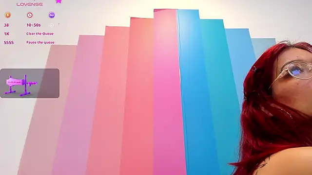 LolyYunno online show from 04-04-26, 01:26