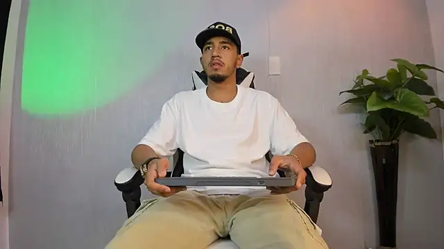 Brand Collins online show from 02-05-26, 11:26