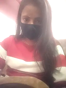 Juliekhan 98 online show from 01-14-26, 06:57