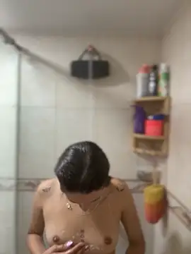 Snapshot of allisonn_parker26 chatting on 11-28-25, 06:43 allisonn parker26 online show from 11-28-25, 06:43