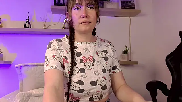 tiffanyrose03 online show from 12-02-25, 08:37