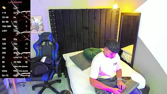 Bryan robayo5 online show from 03-13-26, 11:17