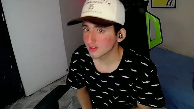 Fernan flow online show from 11-30-25, 03:10