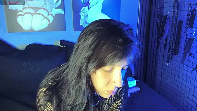 nora temptress online show from 04-10-26, 04:01