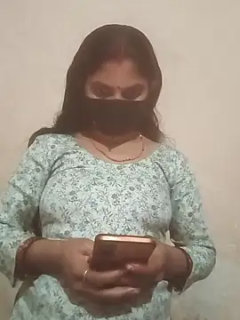 Pooja bhabhi00 online show from 01-11-26, 03:50