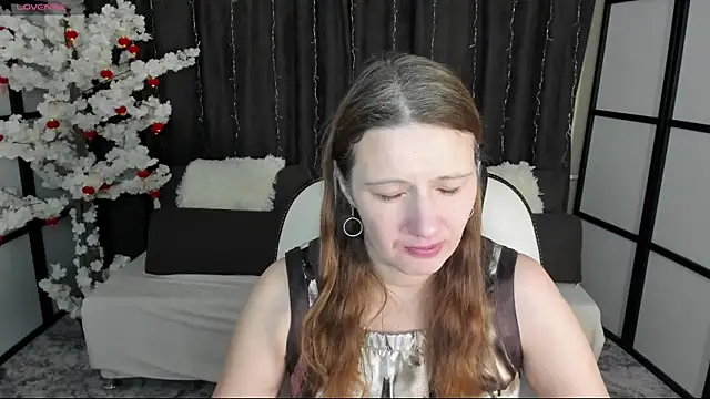 KathrineMeyer online show from 12-23-25, 02:20