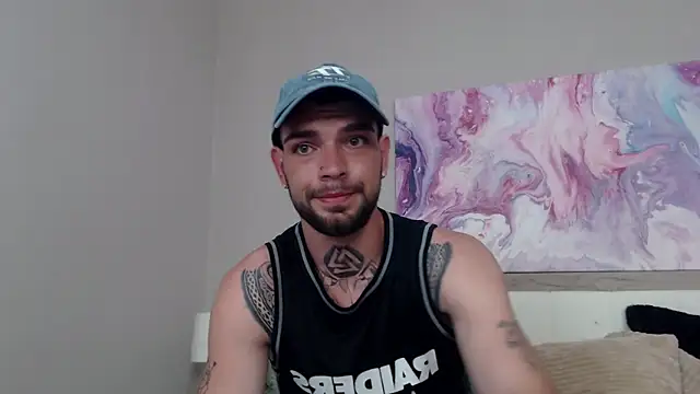 Snapshot of KaneHunter chatting on 06-18-26, 11:53 KaneHunter online show from 06-18-26, 11:53