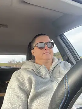 bea french curvy online show from 02-06-26, 09:23