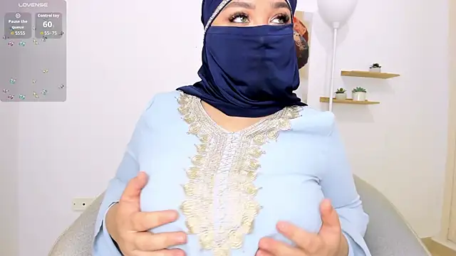 Snapshot of oksaana_arabic chatting on 11-30-25, 09:35 oksaana arabic online show from 11-30-25, 09:35