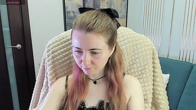 SofiAngela online show from 12-03-25, 01:02