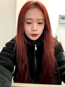 YYoom online show from 11-28-25, 09:34