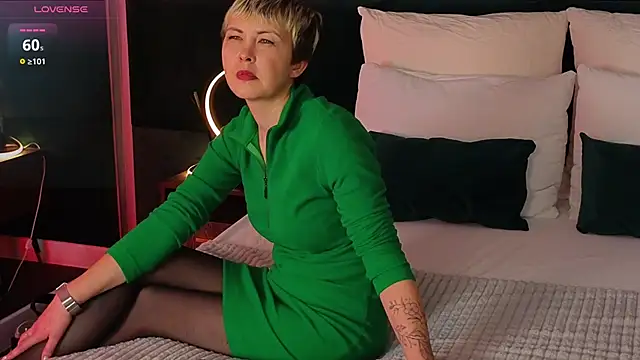 HelenSvon online show from 11-29-25, 07:00