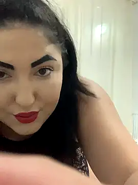 Snapshot of Zeynep-20 chatting on 11-26-25, 11:50 Zeynep-20 online show from 11-26-25, 11:50