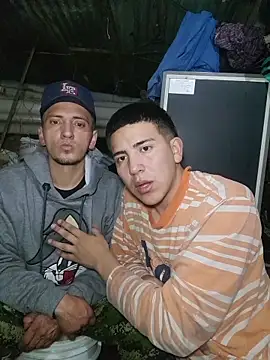 Snapshot of FlACc23 chatting on 11-29-25, 10:24 FlACc23 online show from 11-29-25, 10:24