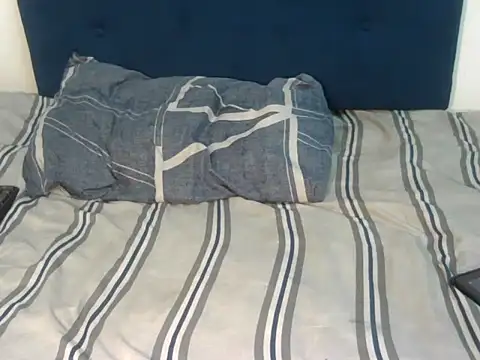 Snapshot of Barbiegiirl chatting on 11-29-25, 11:52 Barbiegiirl online show from 11-29-25, 11:52