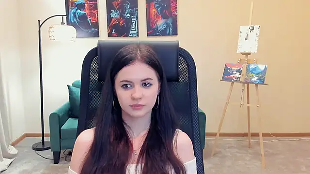 EvieWycoff online show from 11-27-25, 11:45