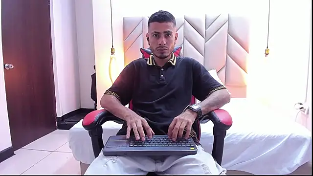 MatthewCullen online show from 01-08-26, 10:12