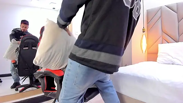 MatthewCullen online show from 04-06-26, 12:08