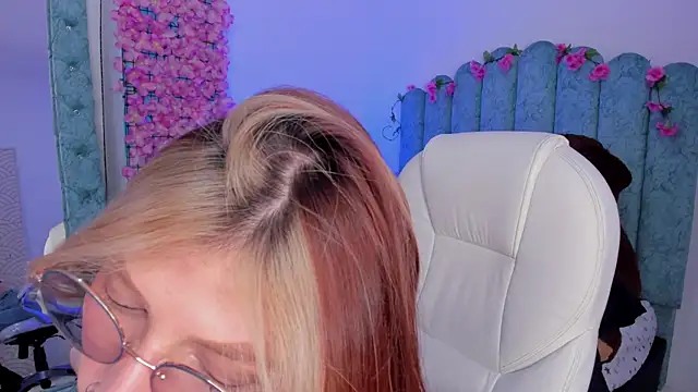 Ash 20  online show from 12-05-25, 02:03