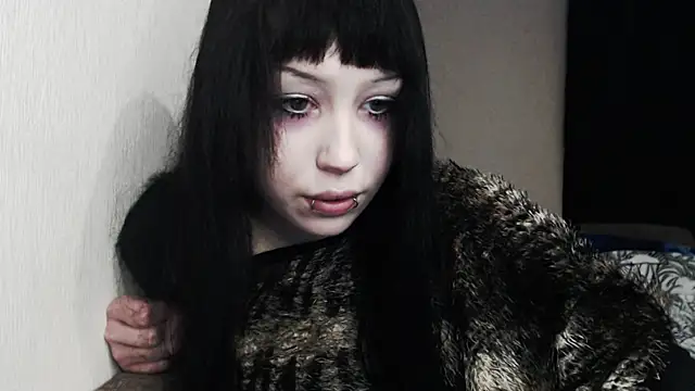 Lucyy666 online show from 12-21-25, 10:55