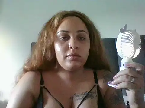 Snapshot of NikkiBoo90 chatting on 11-30-25, 04:55 NikkiBoo90 online show from 11-30-25, 04:55