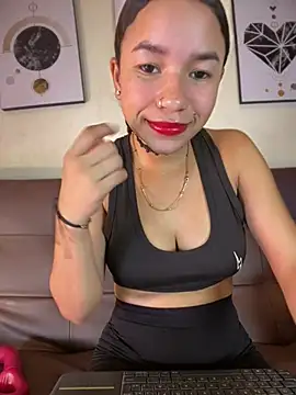 ZoeyFierce online show from 02-13-26, 01:07